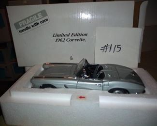 1962 Corvette  silver   40