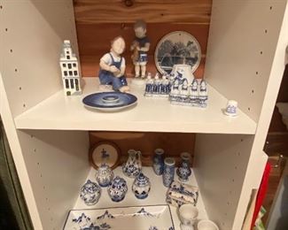 Blue & white decorative items