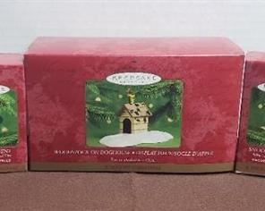 Hallmark Keepsake Ornaments ~ Peanuts Ornament Collection