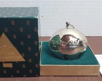 1991 Wallace Sliversmiths Annual Christmas Bell