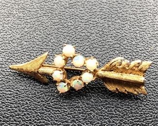 14K Gold and Opal Pin, 3.2 G 