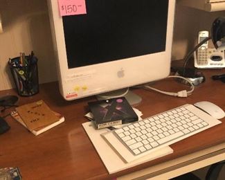 Apple Mac Desk Top computer