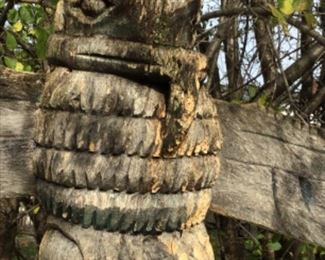 Totem pole top figure 1