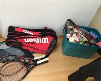 Racquets and balls for tennis and raquetball