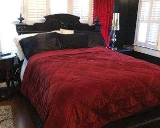 Queen size black bed