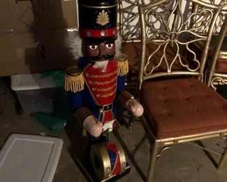 drummer need a little repair. There is aaaaalllloootttt of Christmas decorations.
