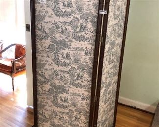 Pair of screens, $75 each