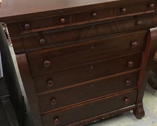 Chest of drawers
