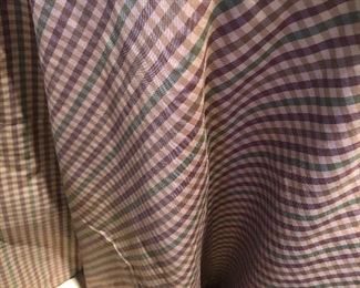 $125   Round skirted table with glass top.  Fabric is Robert Allen silk.   EUC. 28H x 30 diameter.   Pick up by November 12 in Seven Meadows in Katy. 