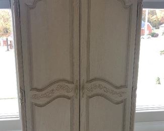 Stanley armoire 