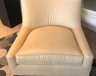 Norwalk leather chair
