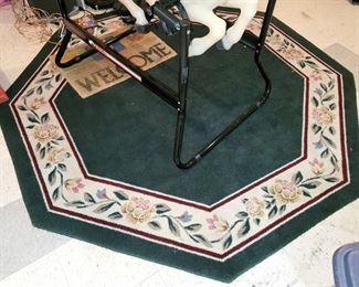 Octagon floor rug