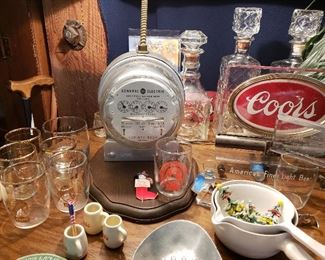ELECTRIC METER LAMP-ALSO TWIRLS =COORS SIGN WORKS ,GLASS/PORCELAIN/METAL