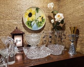 CRYSTAL AND CUT GLASS +VINTAGE GLASSWARE