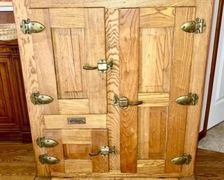 Antique Gibson ice box