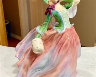 Royal Doulton figurine, "Autumn Breezes", 1911