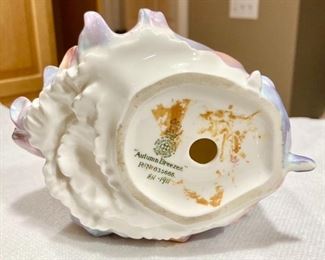 Royal Doulton, "Autumn Breezes", 1911