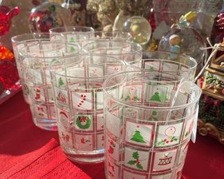 Set of 8 Holiday Glasses, $16