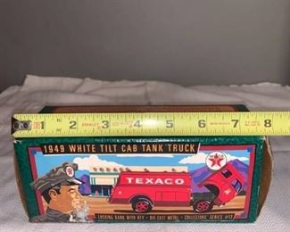 Texaco 1949 White Tilt Cab Tank Truck Location Spare