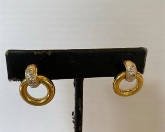 31/ $165 - 14kt yellow gold earrings 0.185 oz or 5.22 grams
