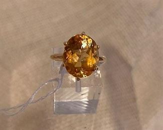 62/ $595 Oval cut Citrine over 4.5 ct, on 14kt yellow gold setting. sz 6.5