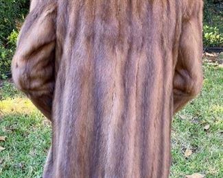 104. Brown mink jacket vintage 60’s   size 6-10  $250  