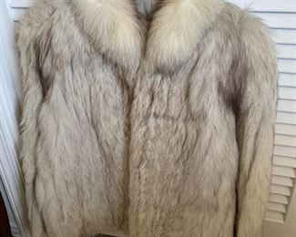 110 - $395 Grey Fox jacket sz 4 to 8