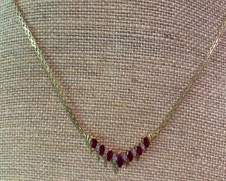119 - $250 - 14kt yellow gold chain with rubies - necklace, 0.187 oz or 5.42 grams 