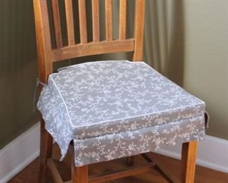 #11 Extra view w/cushion