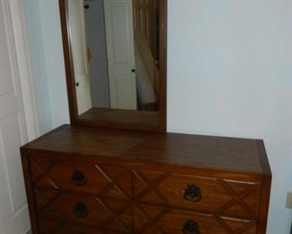 Mid-Century Kroehler Casa Chica - Dresser w/mirror (part of matching bedroom set) - $250