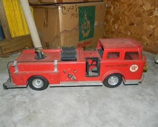 Buddy L Texaco Fire Chief Truck - as is $45