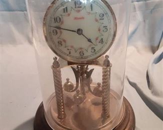 Mundo Mantle Clock With Plastic Covering Needs Adjustments