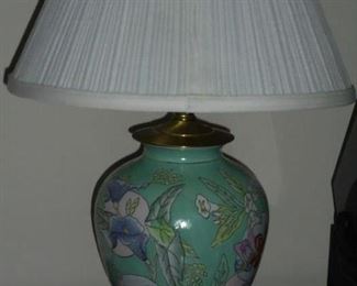 Aqua lamp w/shade