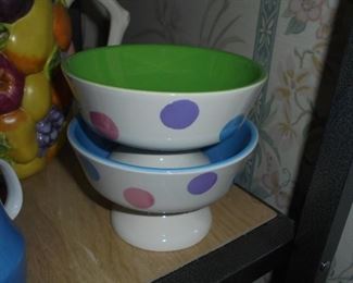 2 ice cream / cereal bowls