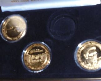 3 Elvis gold coins  1997-1998 Grand Casino in case