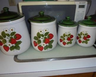 4 Pc McCoy strawberry canister set