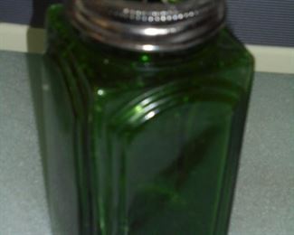 Green spice jar w/lid