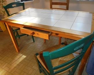 Tile & wood breakfast table w/drawer & 4 chairs