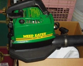 NEW gas Weed Eater blower/vac 1925 w/bag