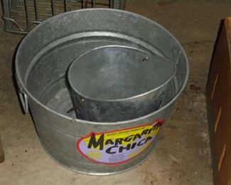 Margarita Chica galvanized bucket