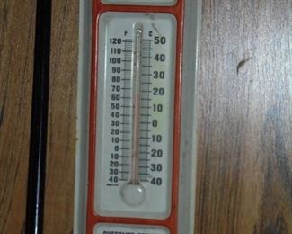 Chattanooga Free Press thermometer