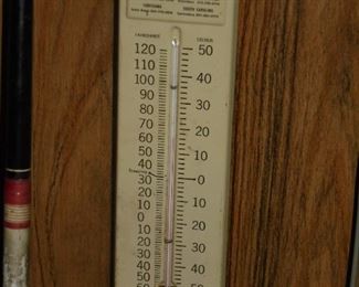 Plantation Pipe Line thermometer
