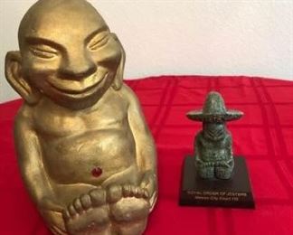 Heavy Mirth Statue and Green Mexico Statue