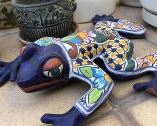 Talavera Frog and Great Pot Assort