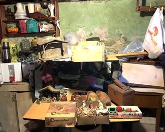 Estate discovery lot including Christmas items, decorative items, Chistmas train, clothes dryer, fan, silverplate flatware set, etc.  Great discovery lot for local buyers! Bristol, CT local buyers take note!  Pick up at the estate will be schedule after the auction date.  Great buying opportunity for local CT buyers! (f/b)