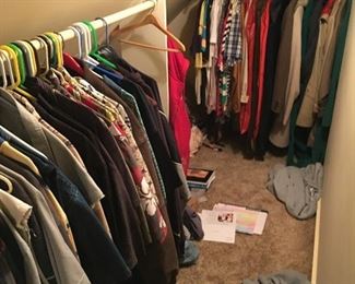 Estate closet contents, men's clothing.  Being sold as found. Bristol, CT local buyers take note!  Pick up at the estate will be schedule after the auction date.  Great buying opportunity for local CT buyers! (f/b)
