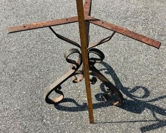 Cast Iron Garden Table Base measures approx. 25 inches across.
