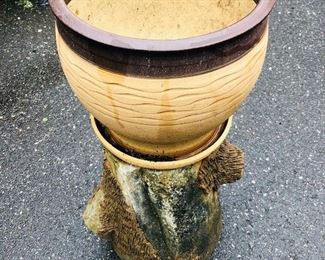 Garden Clay Pottery Pot and Matching Pedestal In the Form of a Tree Trunk.