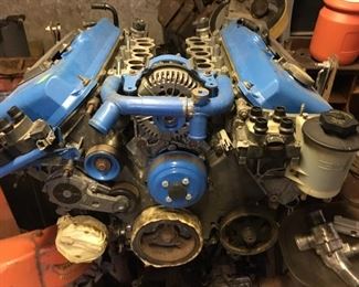 Complete Mustang Cobra Engine. Local Connecticut area buyers: Would prefer to have picked up in person by buyer or representative.  Pick up date to be scheduled after auction.  This is a life and bulkhead for removal of large items.   Sat-Lot #163