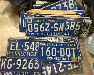 Connecticut License Plate CollectionS at-Lot #195